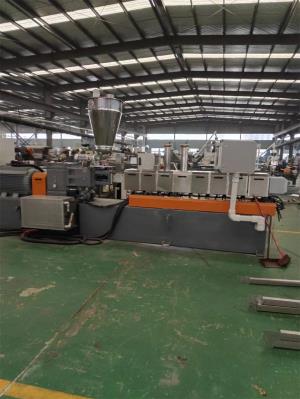 雙螺桿造粒機(jī)_雙螺桿造粒機(jī)_佳德